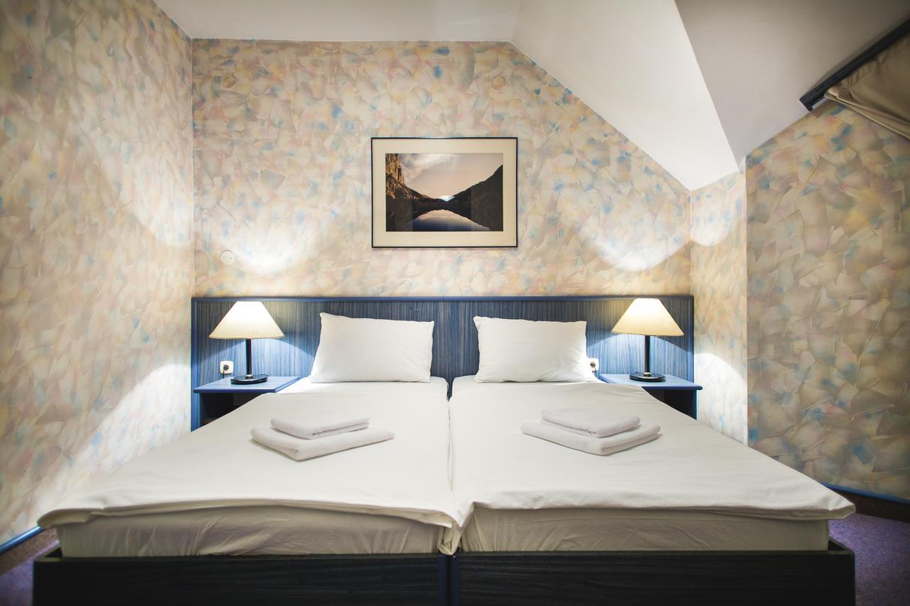 Hotel Dravograd Екстериор снимка