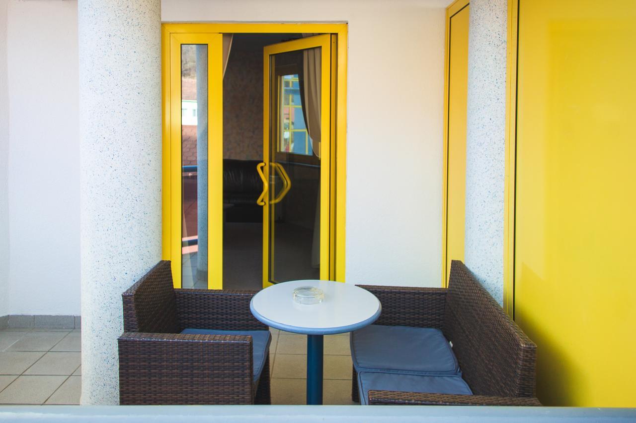Hotel Dravograd Стая снимка